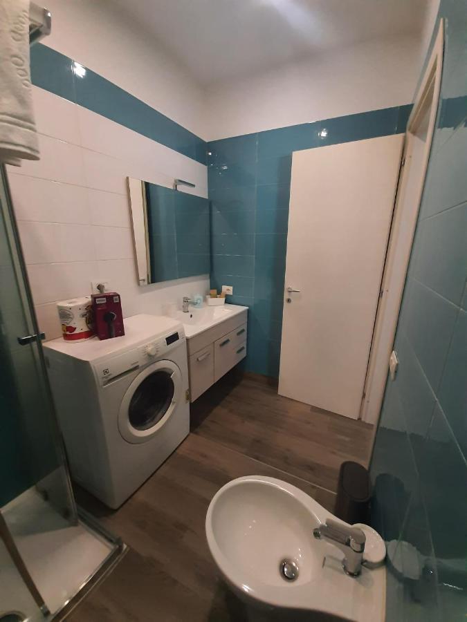 Ridi Home Zona Ospedaliera ナポリ エクステリア 写真
